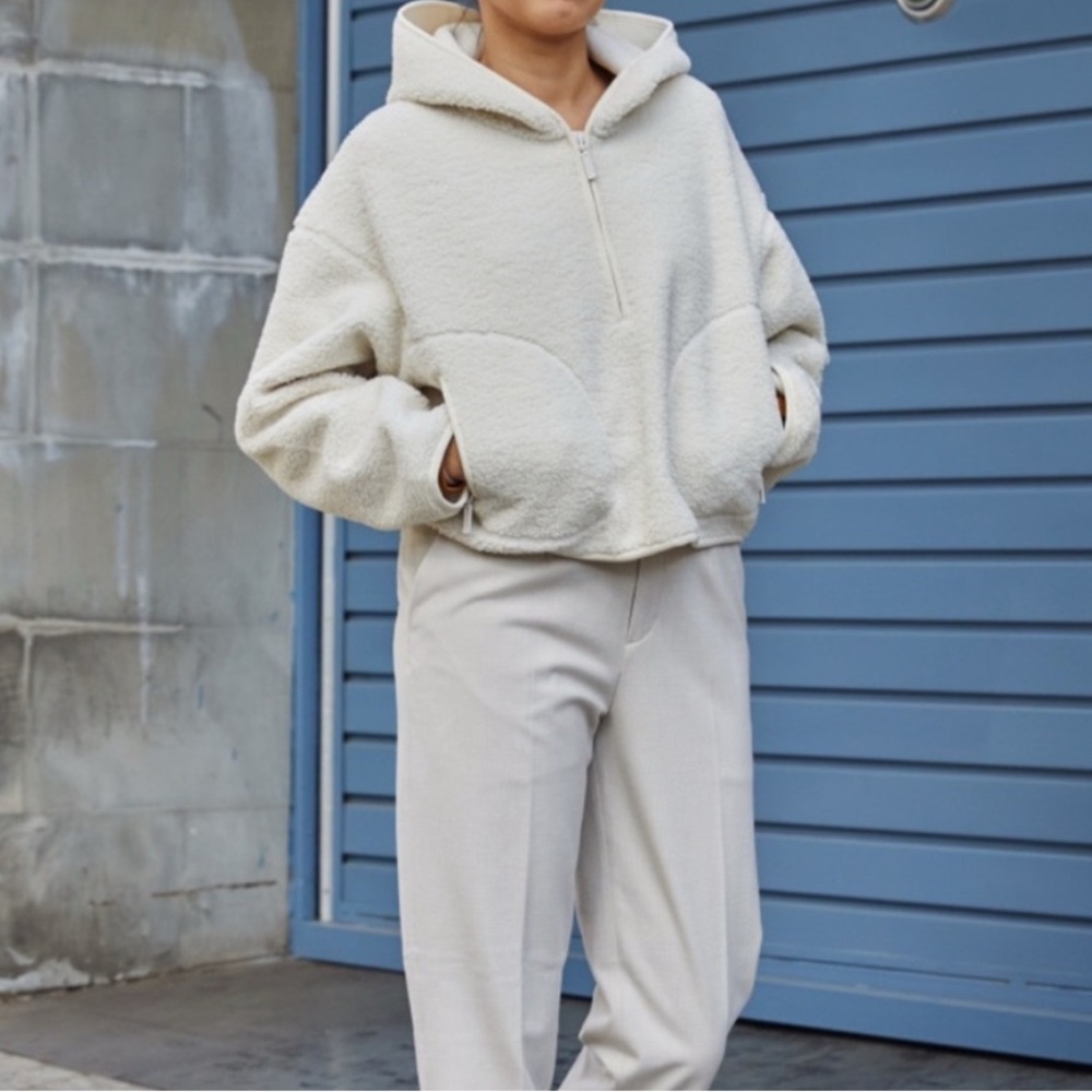 UNIQLO | WINDPROOF OUTER FLEECE HALF-ZIP
PULLOVER SHIRT | X-SMALL